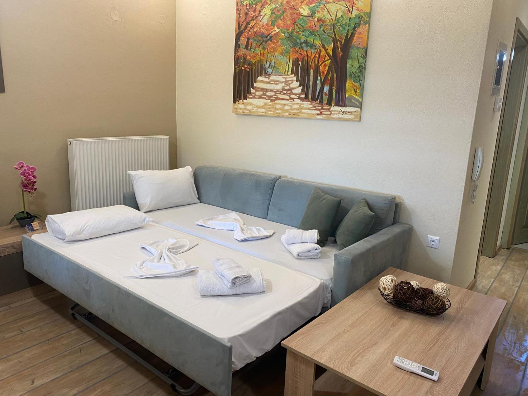 Twinstars Apartment With Courtyard And View Kalyves Polygyrou 외부 사진